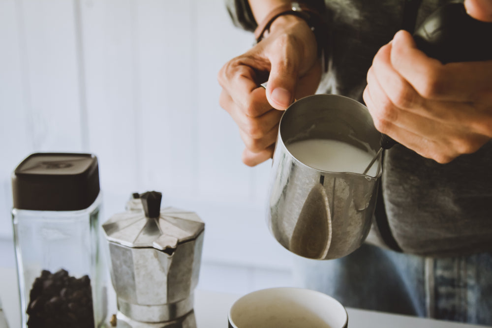 http://www.curated.ph/cdn/shop/articles/a_man_using_milk_frother_on_milk_for_morning_coffee_1200x1200.jpg?v=1670999803